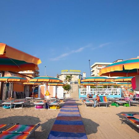 Hotel Giannino Porto Recanati Buitenkant foto