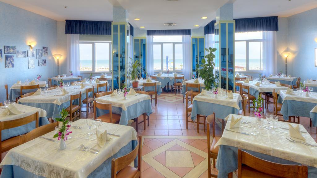 Hotel Giannino Porto Recanati Buitenkant foto