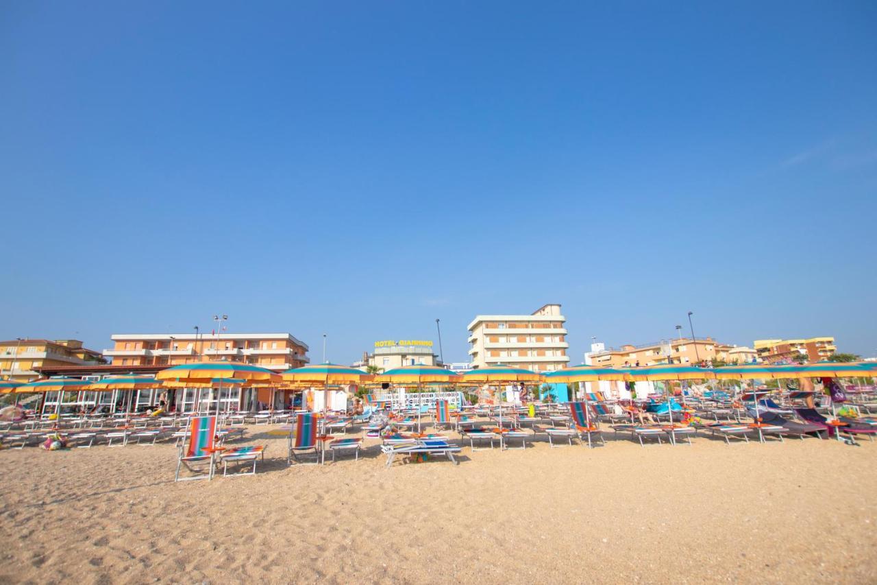 Hotel Giannino Porto Recanati Buitenkant foto